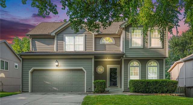 Photo of 305 Dublin Cir, Smithville, MO 64089