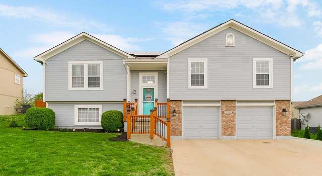 Photo of 12418 E 55th Ter, Kansas City, MO 64133