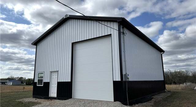 Photo of 161 & 165 Foothills Trl, Linn Valley, KS 66040