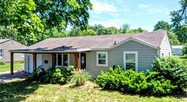 Photo of 7041 Garnett St, Shawnee, KS 66203