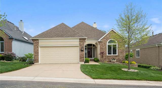 Photo of 12211 Birch St, Overland Park, KS 66209