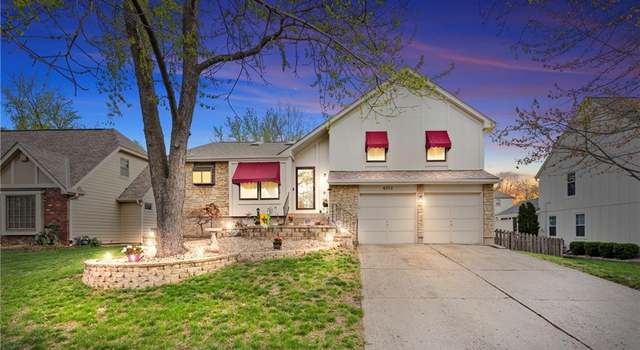 Photo of 4012 NE Brooktree Ln, Kansas City, MO 64119