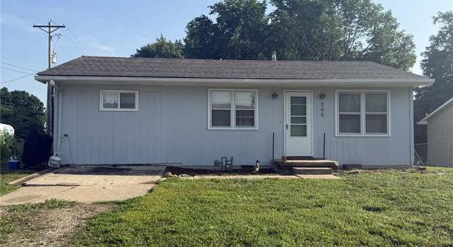 Photo of 203 W George St, Oregon, MO 64473