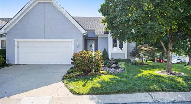 Photo of 11024 W 98th St, Overland Park, KS 66214