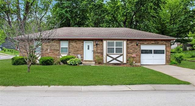 Photo of 2516 Heather Ln, Lexington, MO 64067