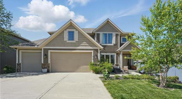 Photo of 3716 NW 76th St, Kansas City, MO 64151