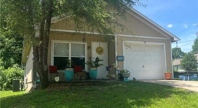 Photo of 2804 Wenzel Ave, Kansas City, MO 64128
