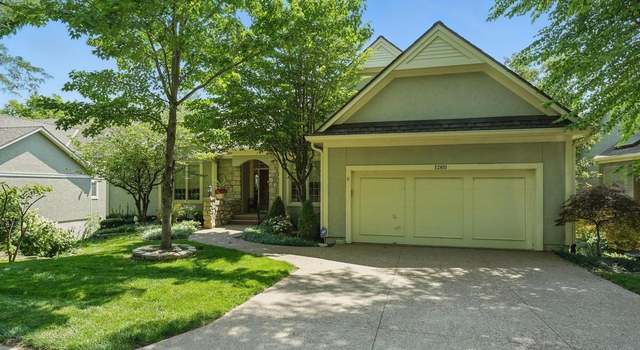 Photo of 12611 Briar Dr, Leawood, KS 66209