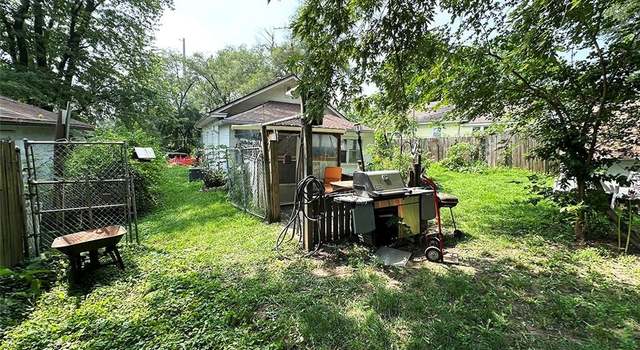 Photo of 549 S Cedar St, Independence, MO 64053