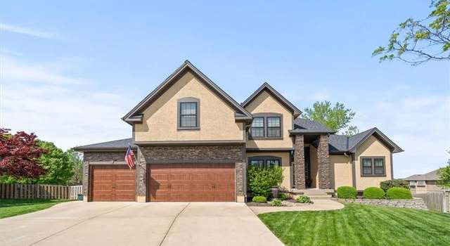 Photo of 2516 SW Kenwill Ct, Lee's Summit, MO 64082