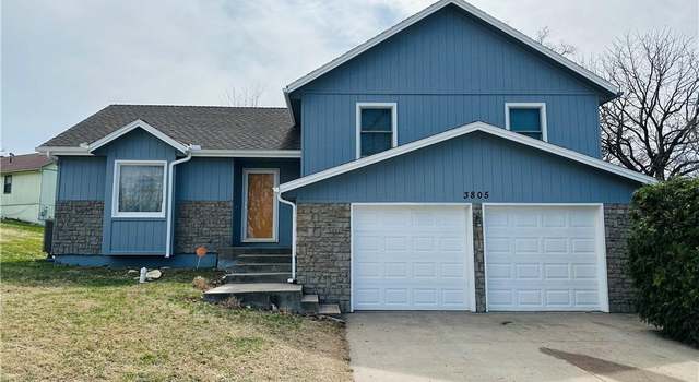 Photo of 3805 Bernard Powell Dr, Kansas City, MO 64127
