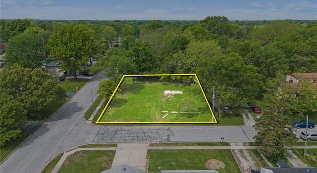 Photo of 715 N Hamilton St, Olathe, KS 66061