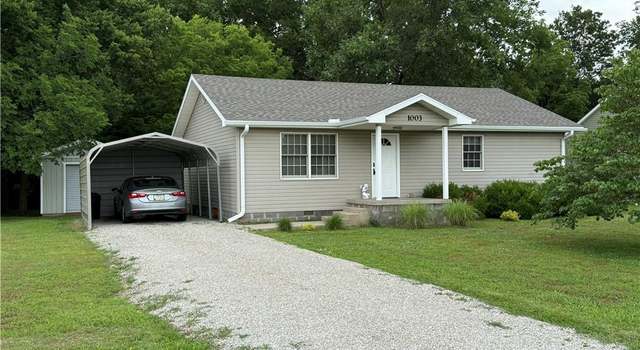 Photo of 1003 S Ridgeway St, Caney, KS 67333