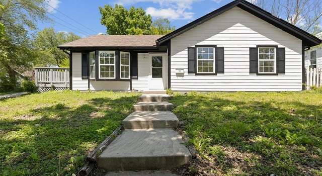 Photo of 615 Cedar St, Pleasant Hill, MO 64080
