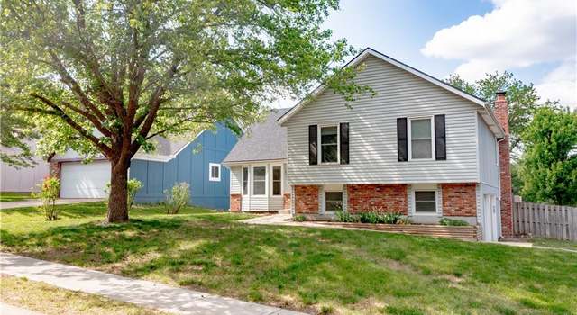 Photo of 9902 W 49th Pl, Merriam, KS 66203