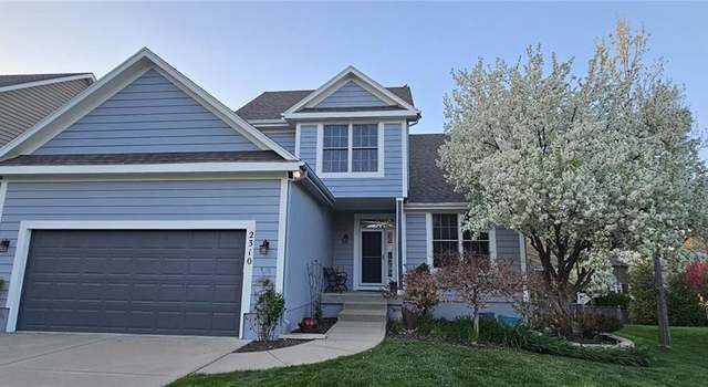 Photo of 2310 W Forest Dr, Olathe, KS 66061