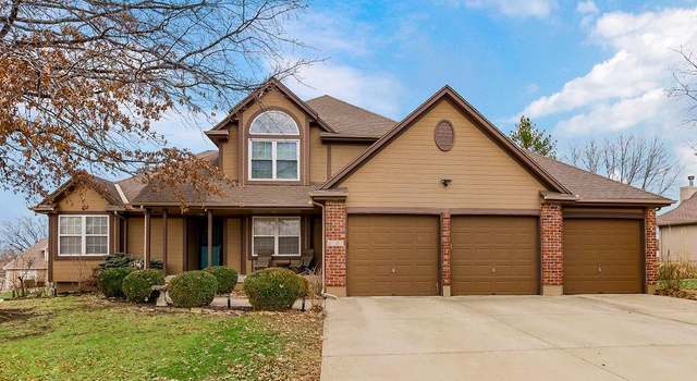 Photo of 3101 Shrout Creek Dr, Blue Springs, MO 64015
