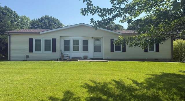 Photo of 127 Reel Ct, Gallatin, MO 64640