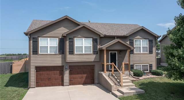 Photo of 16210 Margie Ln, Basehor, KS 66007