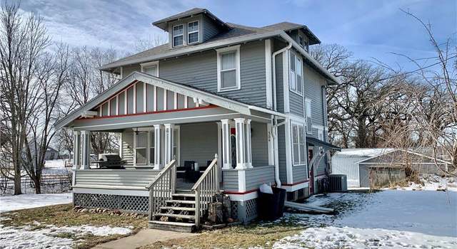 Photo of 304 S Main St, Ravenwood, MO 64479