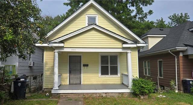 Photo of 2524 Askew Ave, Kansas City, MO 64127
