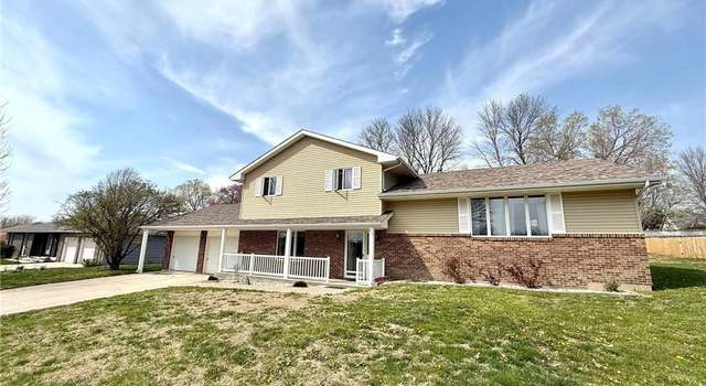 Photo of 715 W Lincoln St, Maryville, MO 64468