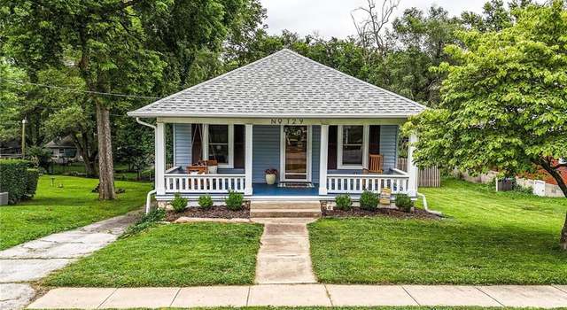 Photo of 129 N Fairview Ave, Liberty, MO 64068