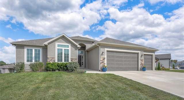 Property at 14957 S Houston St, Olathe, KS 66061, 4 beds, 3 baths
