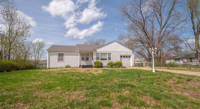 Photo of 2405 Ohio St, Lawrence, KS 66046