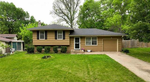 Photo of 10417 W 73rd Ter, Shawnee, KS 66203