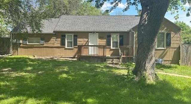Photo of 3805 Laurel Ave, Kansas City, MO 64133