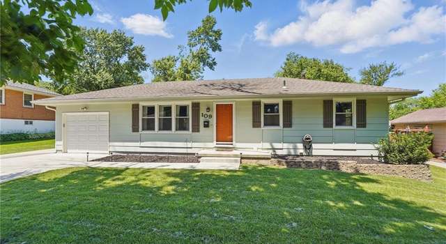 Photo of 109 N 1st St, Blue Springs, MO 64014