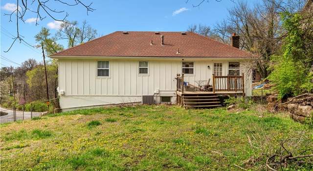 Photo of 11416 E 69th St, Raytown, MO 64133