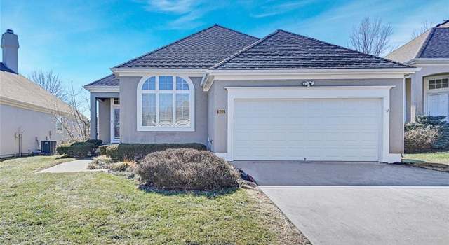 Photo of 905 W 131st Pl, Kansas City, MO 64114