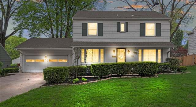 Photo of 1218 W 67th Ter, Kansas City, MO 64113