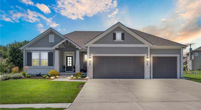 Photo of 22651 Dunn St, Spring Hill, KS 66083