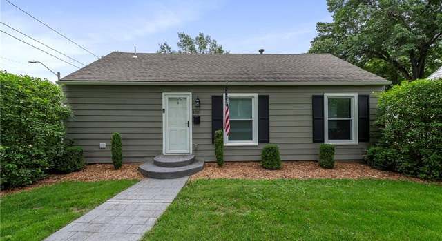 Photo of 8101 Grand Ave, Kansas City, MO 64114
