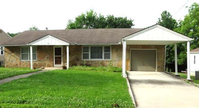 Photo of 503 Hickory St, Richmond, MO 64085