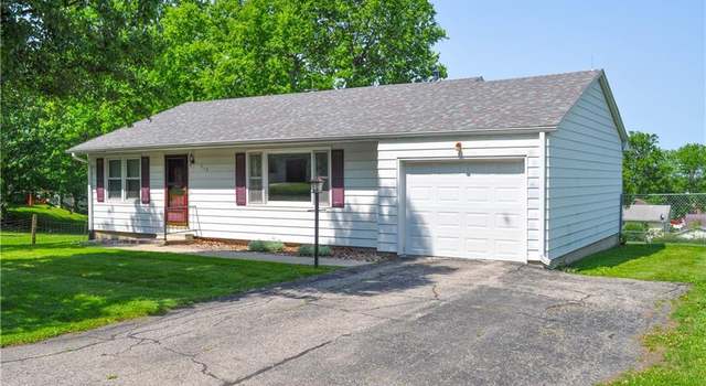 Photo of 913 N Maple St, Stanberry, MO 64489