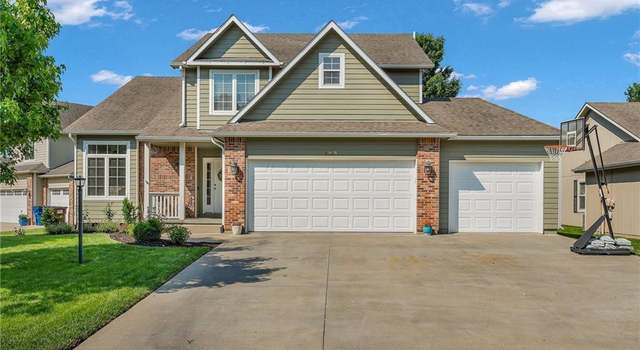 Photo of 3215 Huntington Rd, Lawrence, KS 66049