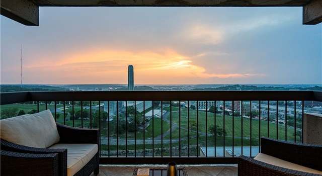 Photo of 2510 Grand Blvd #2303, Kansas City, MO 64108