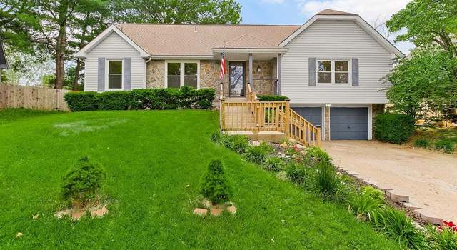 Photo of 11808 Harrison Dr, Kansas City, MO 64131