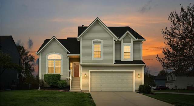 Photo of 17876 W 163rd Ter, Olathe, KS 66062