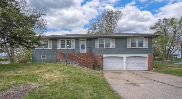 Photo of 11816 Armitage Dr, Kansas City, MO 64134