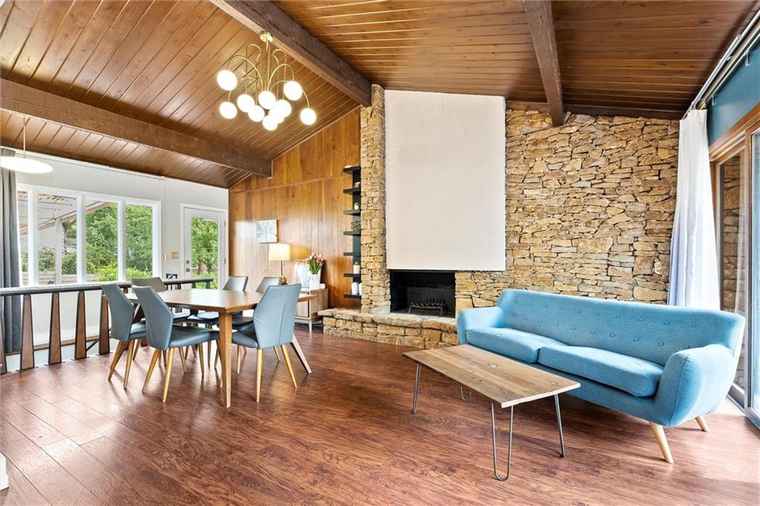 Photo of 5615 W 91st St Overland Park, KS 66207