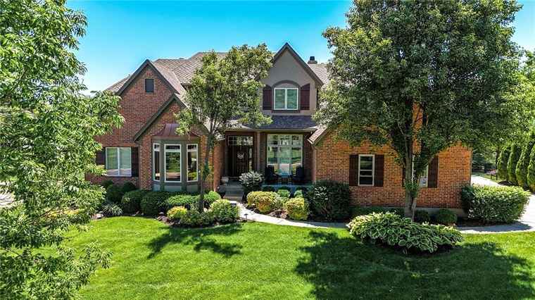 Photo of 9905 W 144th St Overland Park, KS 66221