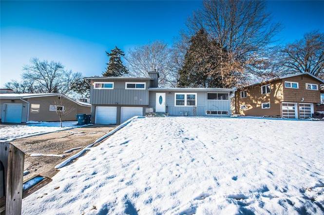 6864 N Montrose Ave, Kansas City, MO 64151 | MLS# 2201056 ...