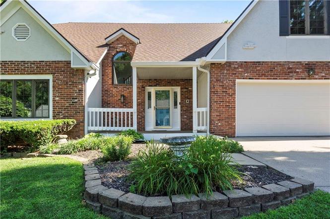 13109 W 65th St, Shawnee, KS 66216 | MLS# 2559283 | Redfin