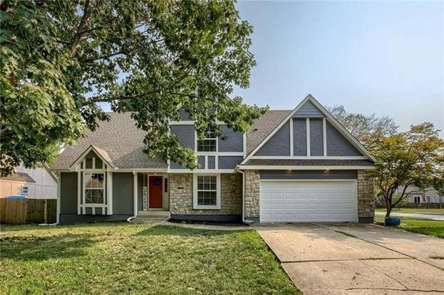 1215 Se 11th St Lee S Summit Mo 64081, Landscaping Rock Lee S Summit Model