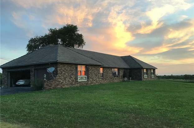 2449 Shawnee Rd Ottawa Ks 66067 Mls 2190635 Redfin